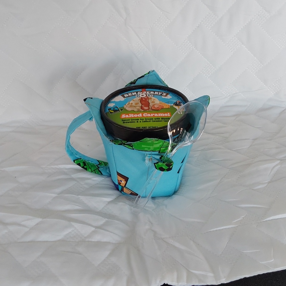 Ice Cream Pint, Coffee Cup & Beverage Cozy, With A Hoop For A Spoon - Picture 7 of 9